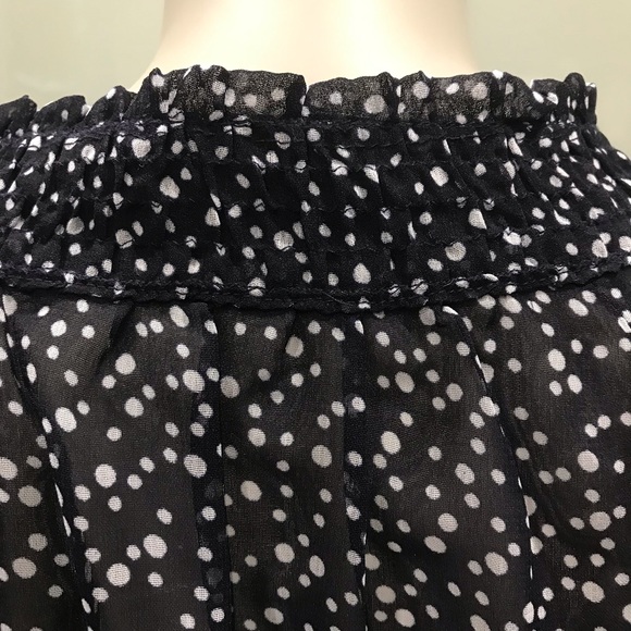 Black spotted blouse by Jennifer and Grace - Picture 6 of 8
